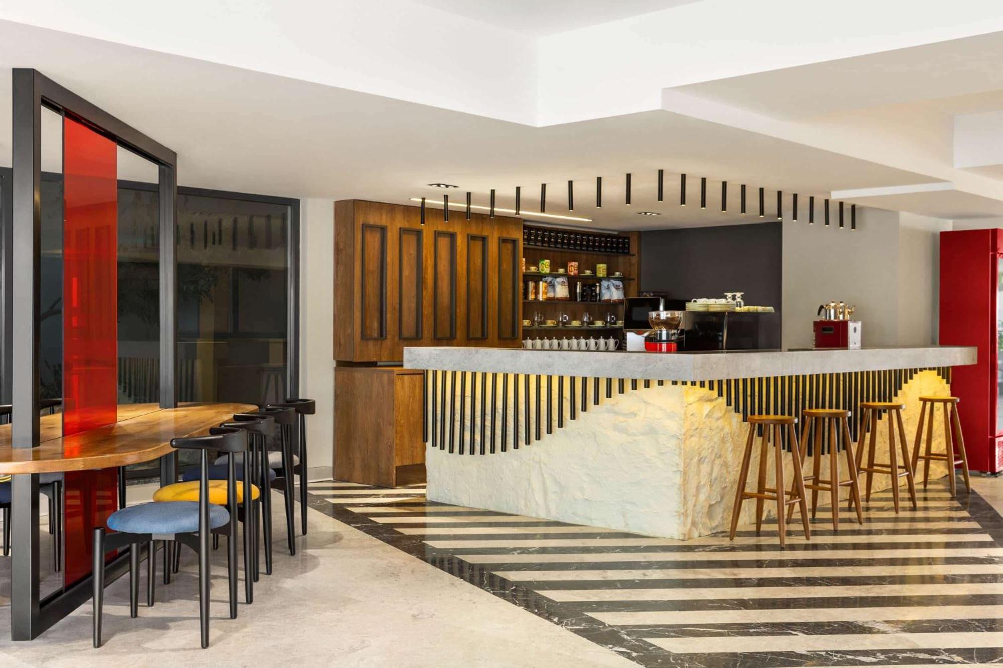 Ramada Encore By Wyndham Istanbul Arnavutkoy Esterno foto